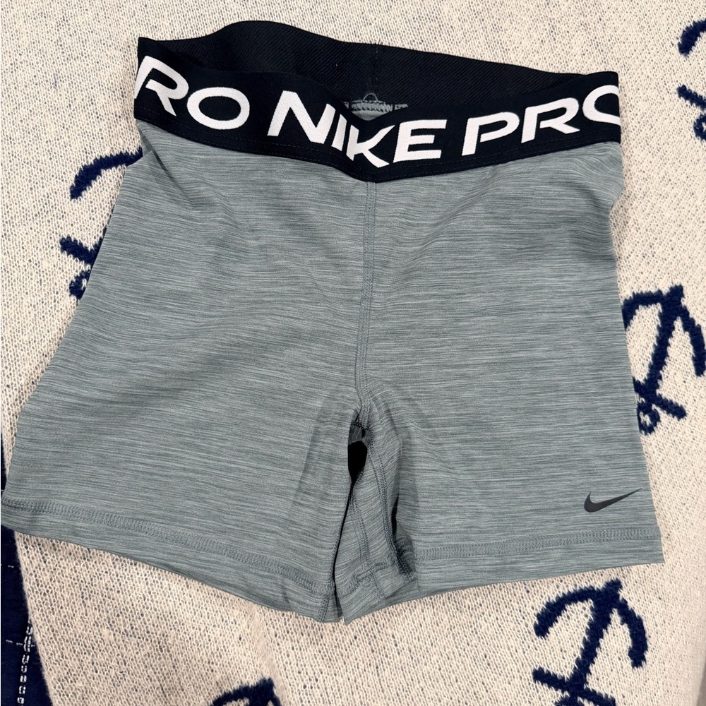 Nike Pro Heathered Gray Athletic Compression Shorts with Black Waistband